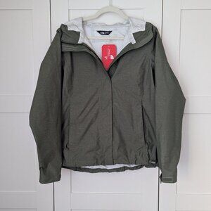 NEW North Face Rain Jacket - size M